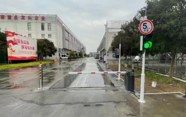 數(shù)字式電子汽車(chē)衡（尺寸、噸位可定制）